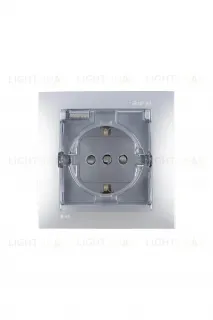 Розетка с заземлением со шторками и крышкой Simon 15 16А/250В, IP44, алюминий 1590450-033 1590450-033