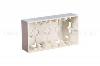 Коробка двойная для накладного монтажа Simon 15, алюминий 1590752-033 1590752-033