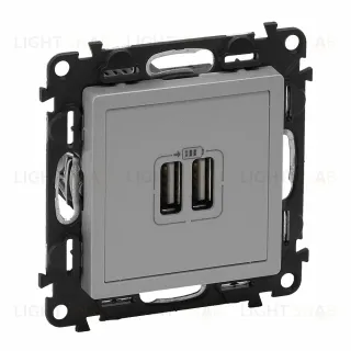 Розетка USB двойная Legrand Valena Life для зарядки 1500 мА, алюминий 753612 753612