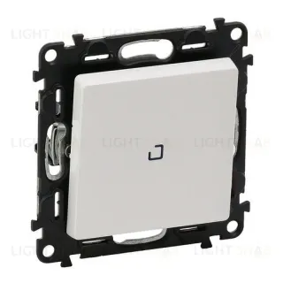 Выключатель одноклавишный перекрестный (из 3-х мест) с подсветкой Legrand Valena Life 10A/250В белый 752007+665090+755100 752007 + 665090 + 755100