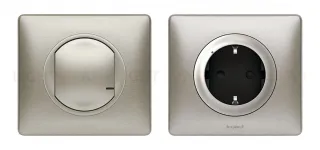 Готовый комплект Розетка с беспроводным выключателем Legrand Celiane титан 67642 67642