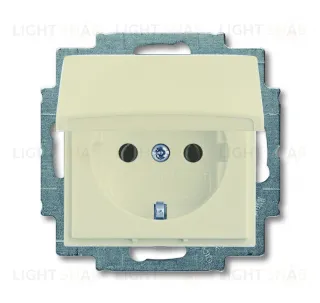 Розетка с заземлением с крышкой с безвинтовыми зажимами ABB Basic 55, слоновая кость 2CKA002018A0351 2CKA002018A0351