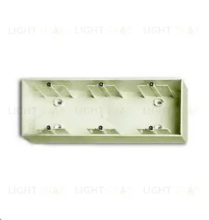 Коробка тройная для открытого монтажа ABB Basic 55, шале-белый 2CKA001799A0970 2CKA001799A0970