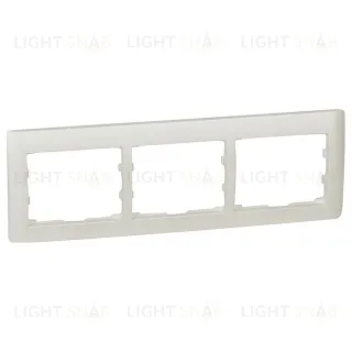 Рамка тройная для горизонтального монтажа Legrand Galea Life перламутр 771503 771503