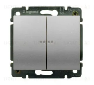 Выключатель двухклавишный проходной с подсветкой Legrand Galea Life (вкл/выкл с 2-х мест) 10А/250В (алюминий) 771379+775608 771379 + 775608