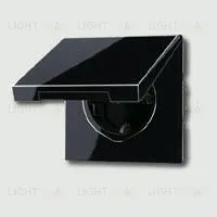 Розетка с заземлением с откидной крышкой и уплотнительной мембраной IP44 Jung 16А/250В LS1520KLSW+551WU LS1520KLSW + 551WU