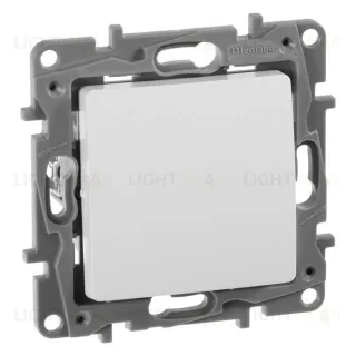 Переключатель промежуточный 1-клавишный, винтовые клеммы Legran Etika 10AX/250В белый 672209 672209