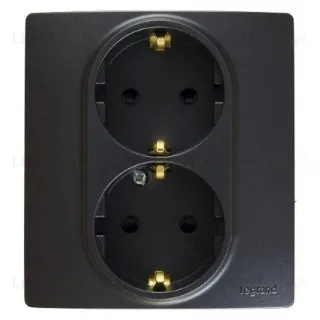 Розетка двойная электрическая Legrand Etika с заземлением без шторок, винтовые клеммы 16А/250В (антрацит) 672623 672623