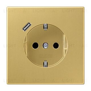 Розетка с заземлением + USB тип C, Jung 16А/250В латунь классик ME1520-18CC-L ME1520-18CC-L