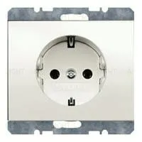 Розетка с заземлением Berker 16А/250В 47157009 47157009