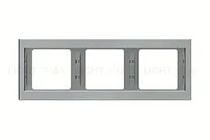 Рамка тройная для горизонтального монтажа Berker K.5 нержавеющая сталь 13737004 13737004