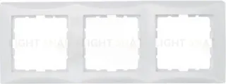 Рамка тройная Berker S.1 полярная белизна с блеском 10138989 10138989