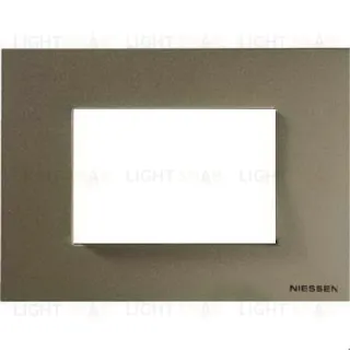 Рамка на 3 модуля ABB Niessen Zenit, итальянский стандарт (шампань) 2CLA247300N1901+2CLA247390N1001 2CLA247300N1901 + 2CLA247390N1001