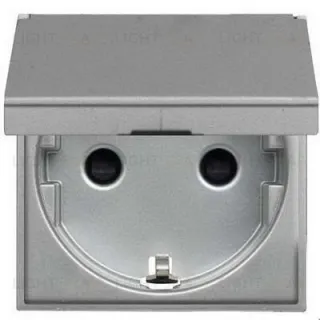 Розетка с заземлением с крышкой и защитными шторками ABB Niessen Zenit 16А (серебристый) 2CLA228810N1301 2CLA228810N1301