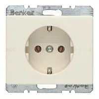 Розетка с заземлением Berker 16А/250В 47150002 47150002
