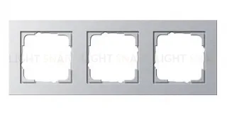 Рамка тройная Gira E2 алюминий 021325 021325