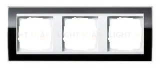 Рамка тройная Gira Event Clear черный-белый глянец 0213733 0213733