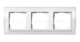 Рамка тройная Gira Event Clear белый глянец-белый 0213723 0213723