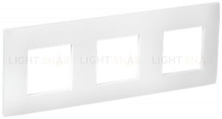 Рамка 3-местная IEK Skandy арктический белый SK-M32-K01 SK-M32-K01