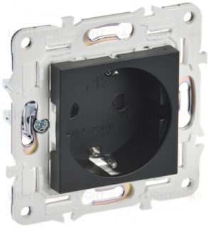 Розетка с заземлением со шторками 16А IEK Skandy черный SK-R14-16-K02 SK-R14-16-K02