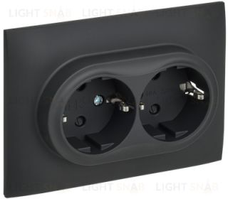 Розетка двойная с заземлением со шторками в сборе с рамкой IEK Skandy графит SK-R24-16-K53-F SK-R24-16-K53-F