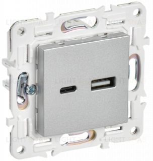 Розетка USB двойная A+C 18Вт IEK Skandy серебряный SK-U22-018-K23 SK-U22-018-K23