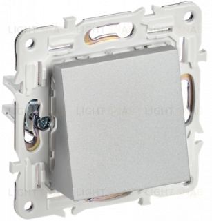 Вывод кабеля IEK Skandy серебряный SK-VK10-0-K23 SK-VK10-0-K23