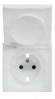 Розетка с заземлением с защитными шторками и крышкой Rikett 16A/250В, безвинтовой зажим, белый матовый 32130+35634 MW 32130 + 35634 MW
