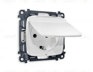 Розетка с заземлением с защитными шторками и крышкой Ambrella Volt Omega 16A/250В, винтовой зажим, белый матовый VM141+OP1280 VM141 + OP1280