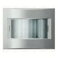 Датчик движения Berker 230 В, 40-400Вт трехпроводное подключение, высота монтажа 1,1м, 17837024+293410 17837024 + 293410