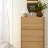Бежевая настольная лампа 