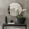 Серебряное настенное зеркало 