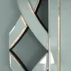 Зеркало в зеркальной раме 