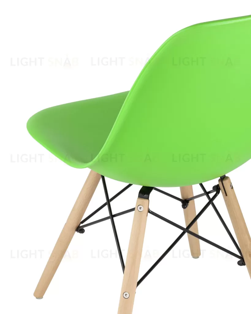 Стул Eames DSW светло-зеленый УТ000000733