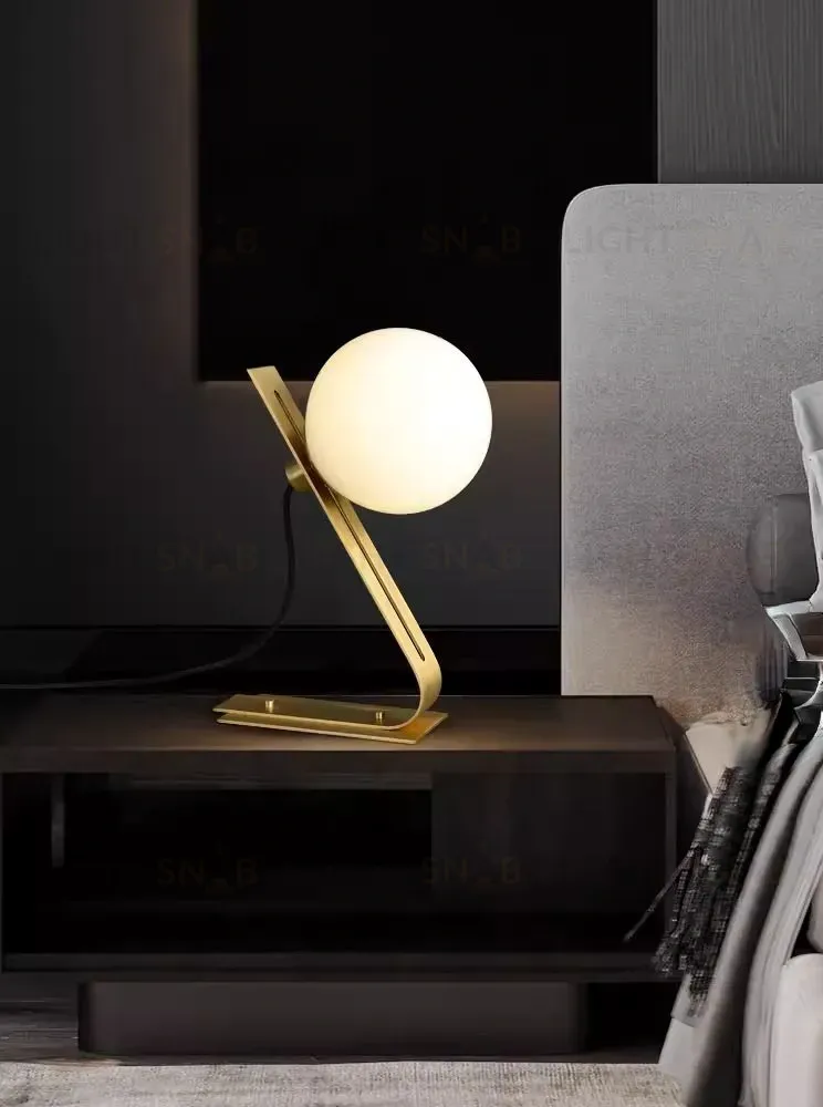 Настольная лампа CARABELLA 8995-1T