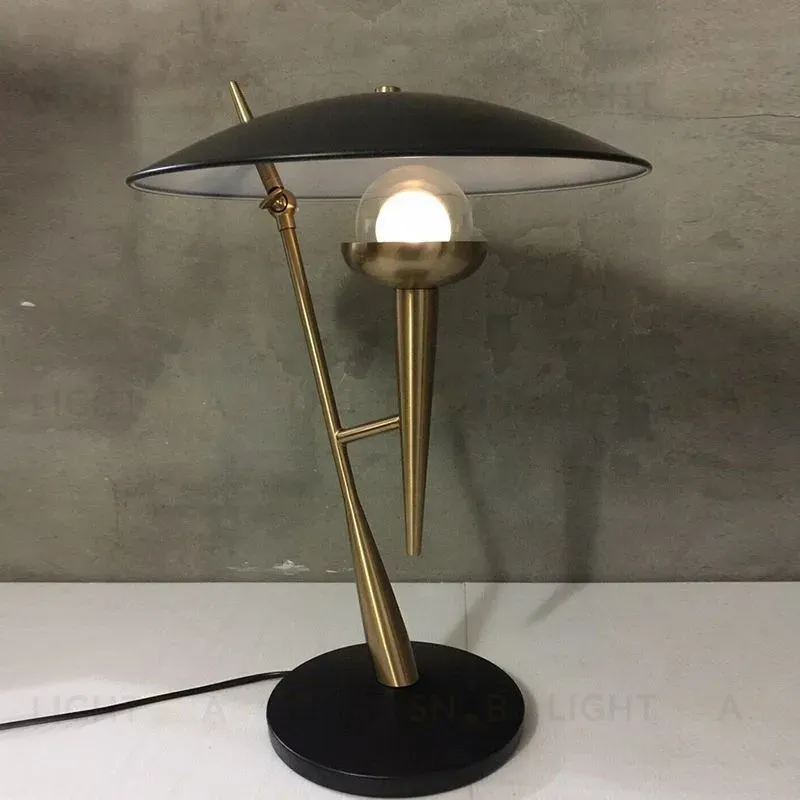 Настольная лампа STILNOVO TH3055