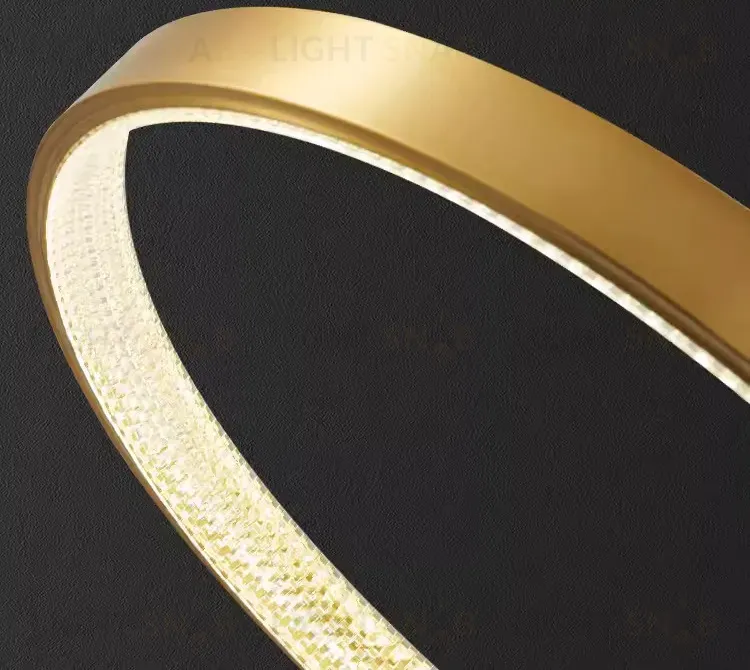 Потолочный светильник HALO L200501