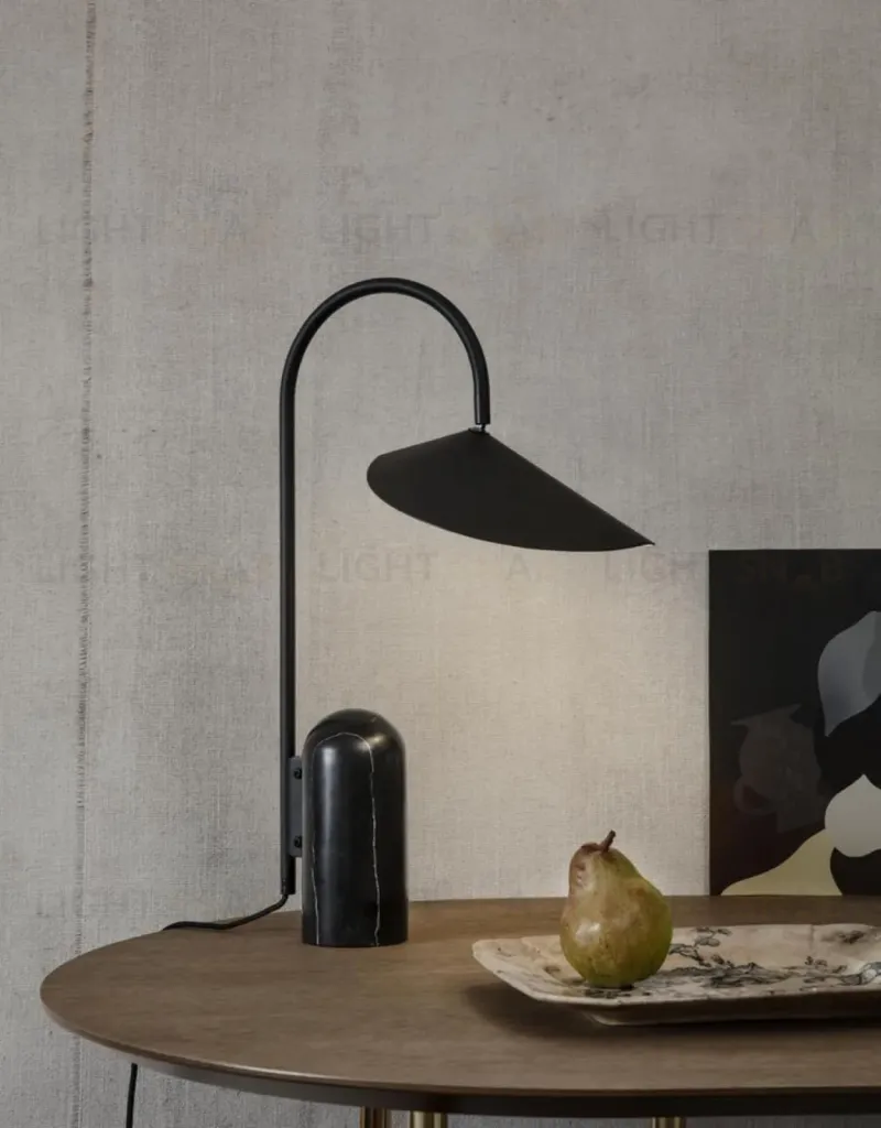 Настольная лампа TOLE N1754