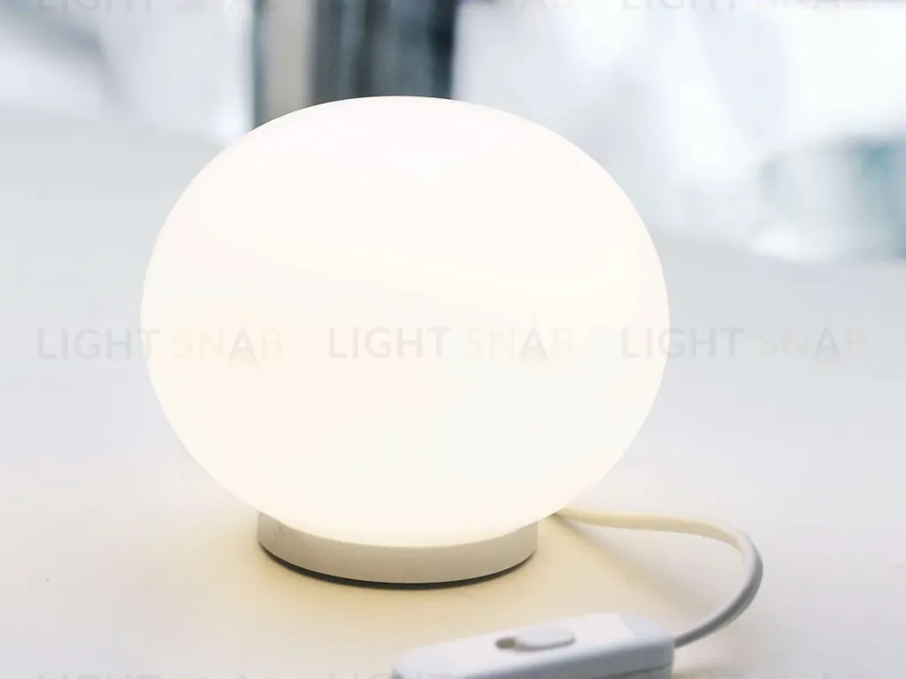 Настольная лампа MINI GLO BALL by Flos ON5146