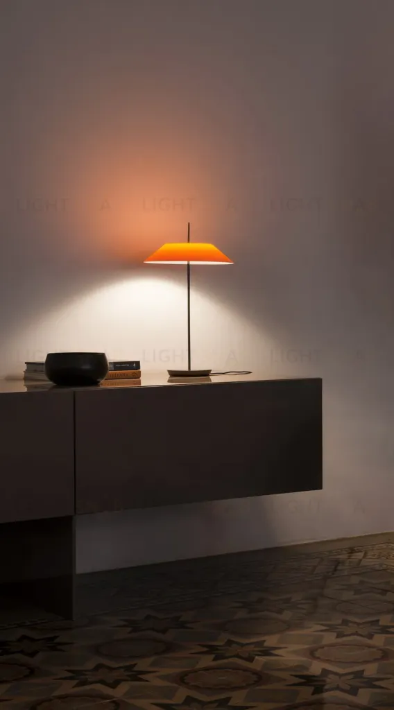 Настольный светильник Mayfair by Vibia 5500-08