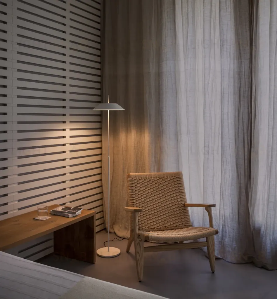 Напольный светильник Mayfair by Vibia 5510-08