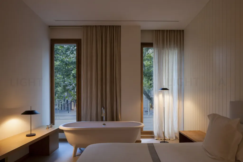 Напольный светильник Mayfair by Vibia 5510-08