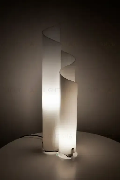 Настольный светильник MEZZACHIMERA by Artemide 0055010A