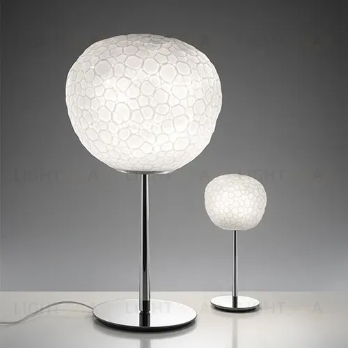Настольный светильник METEORITE STELO TAVOLO by Artemide 1705010A