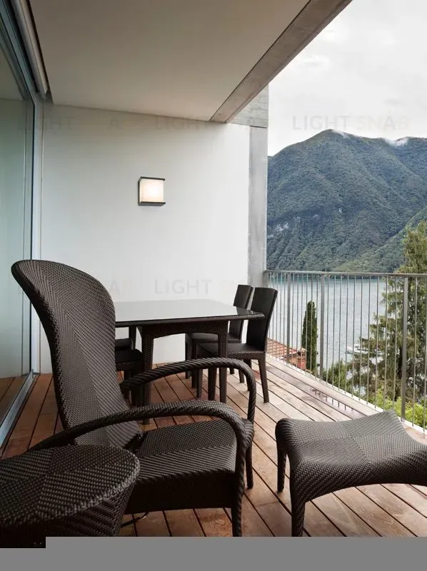 Уличный настенный светильник Kubick dark grey 70689 70689