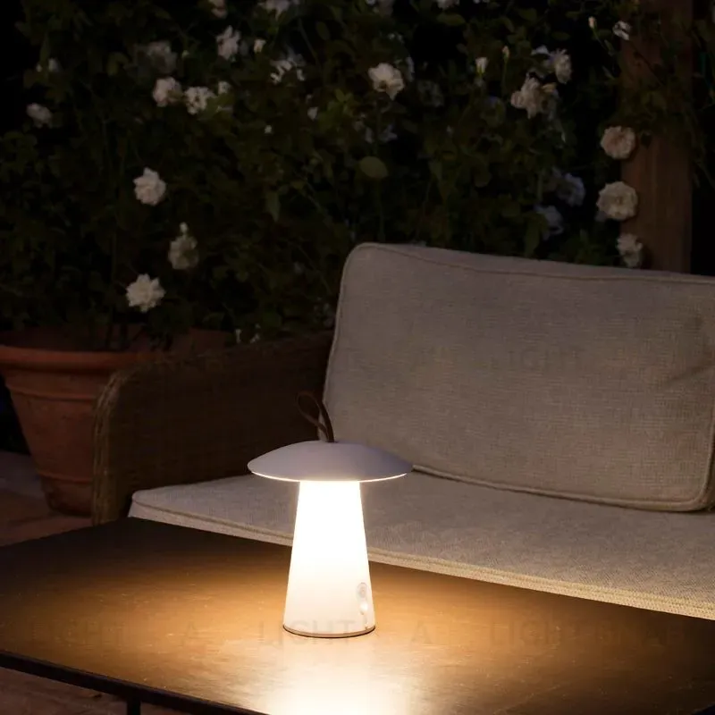 Переносной уличный светильник Task white 70914 70914