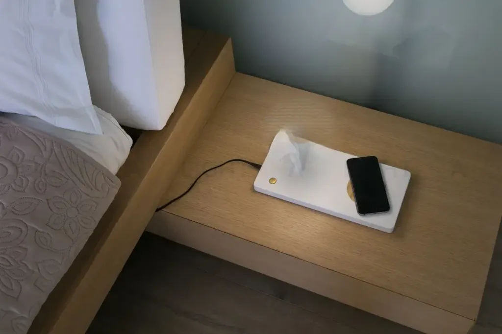 Лампа настольная Niko white+wood 01007 01007