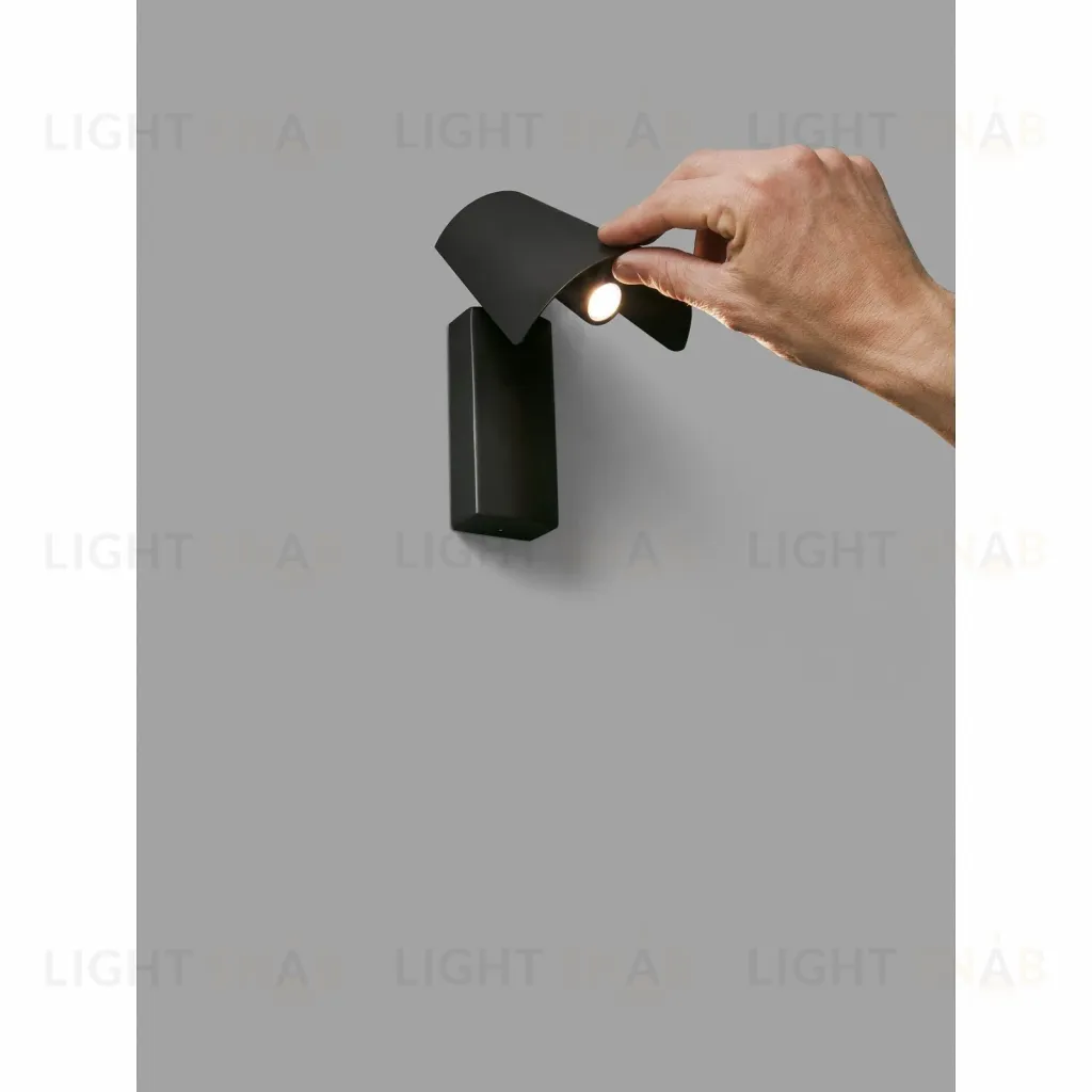 Светильник настенный Le Petit black 62162 62162