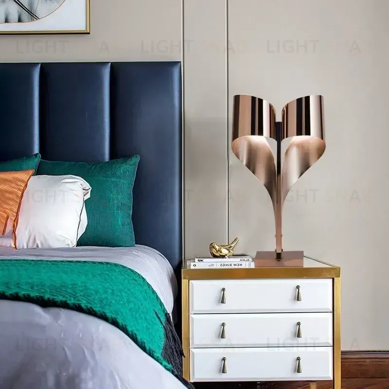 Настольная лампа RUBAN N589