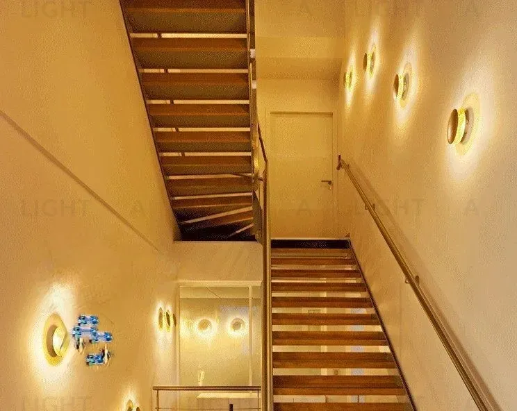 Настенный светильник (Бра) Naomi DL-320